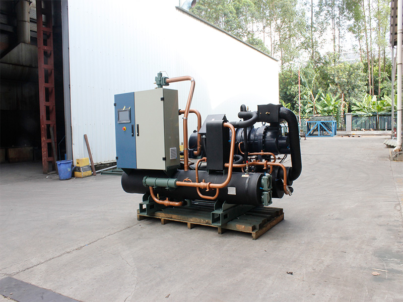 洗浴熱水還在用鍋爐嗎？水源熱泵才是當(dāng)今主流